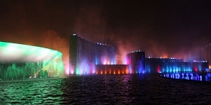 Phun nước nghệ thuật hồ số 8 Becamex Bình Dương