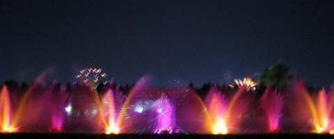 Công trình nhạc nước tại Công viên văn hoá Đầm Sen