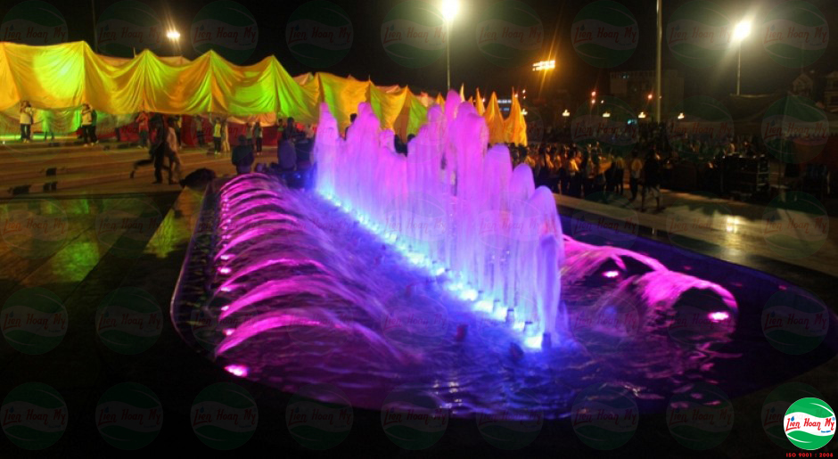 Phun nước nghệ thuật  Quảng Trường Bác Hồ - Gia Lai