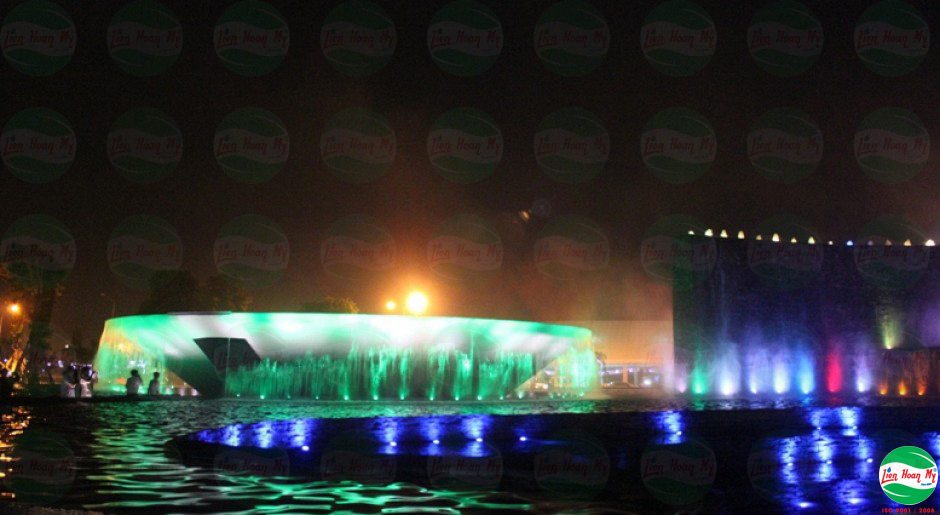 Phun nước nghệ thuật hồ số 8 Becamex Bình Dương