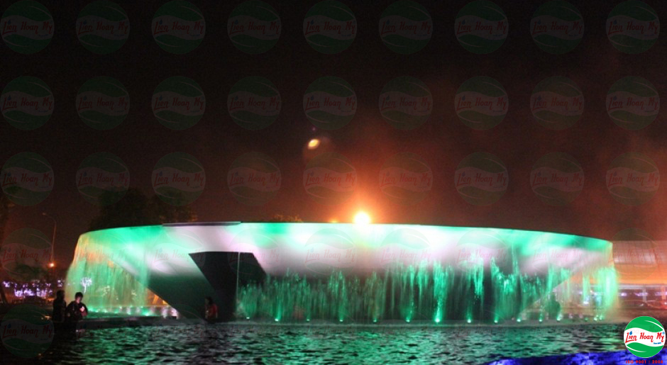 Phun nước nghệ thuật hồ số 8 Becamex Bình Dương