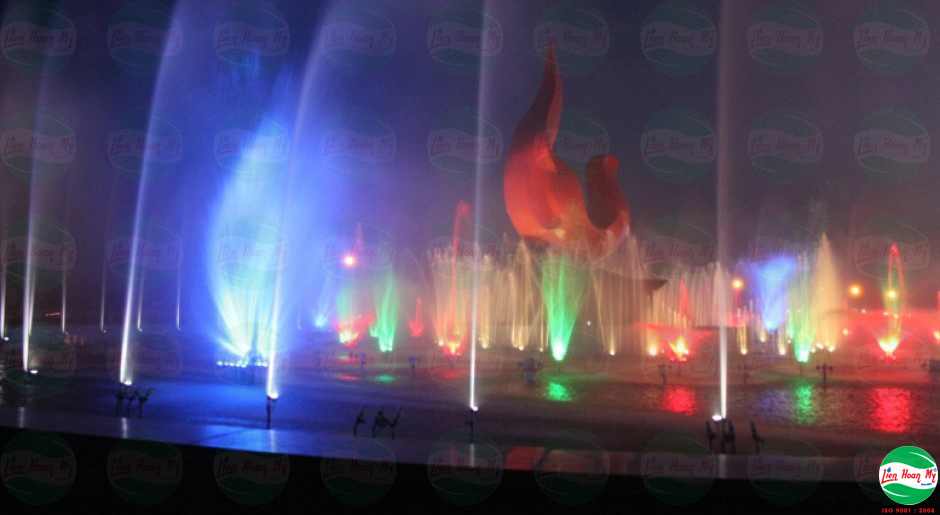 Phun nước nghệ thuật Công Viên Chim Việt - Vũng Tàu