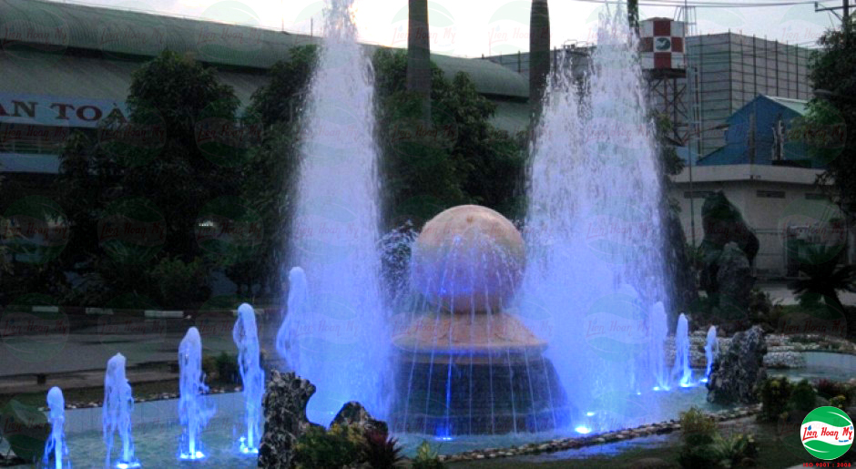 Phun nước nghệ thuật Công Ty Dệt May 7