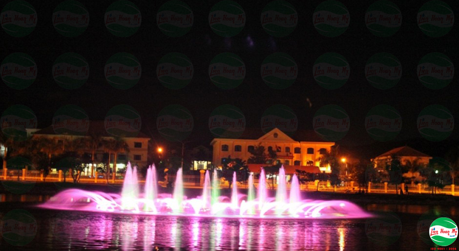 Phun nước nghệ thuật Trung Tâm Hành Chính Lâm Hà - Lâm Đồng